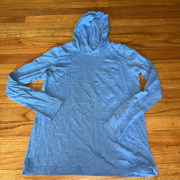 Vineyard vines lightweight hooded long sleeved tee shirt - Picture 1 of 4